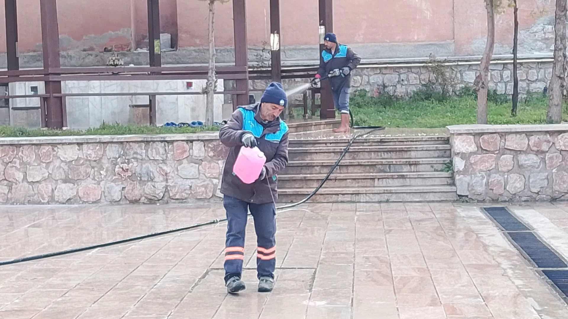 TOKAT BELEDİYESİ’NDEN BAYRAM ÖNCESİ CAMİLERDE KAPSAMLI TEMİZLİK - Görsel 8