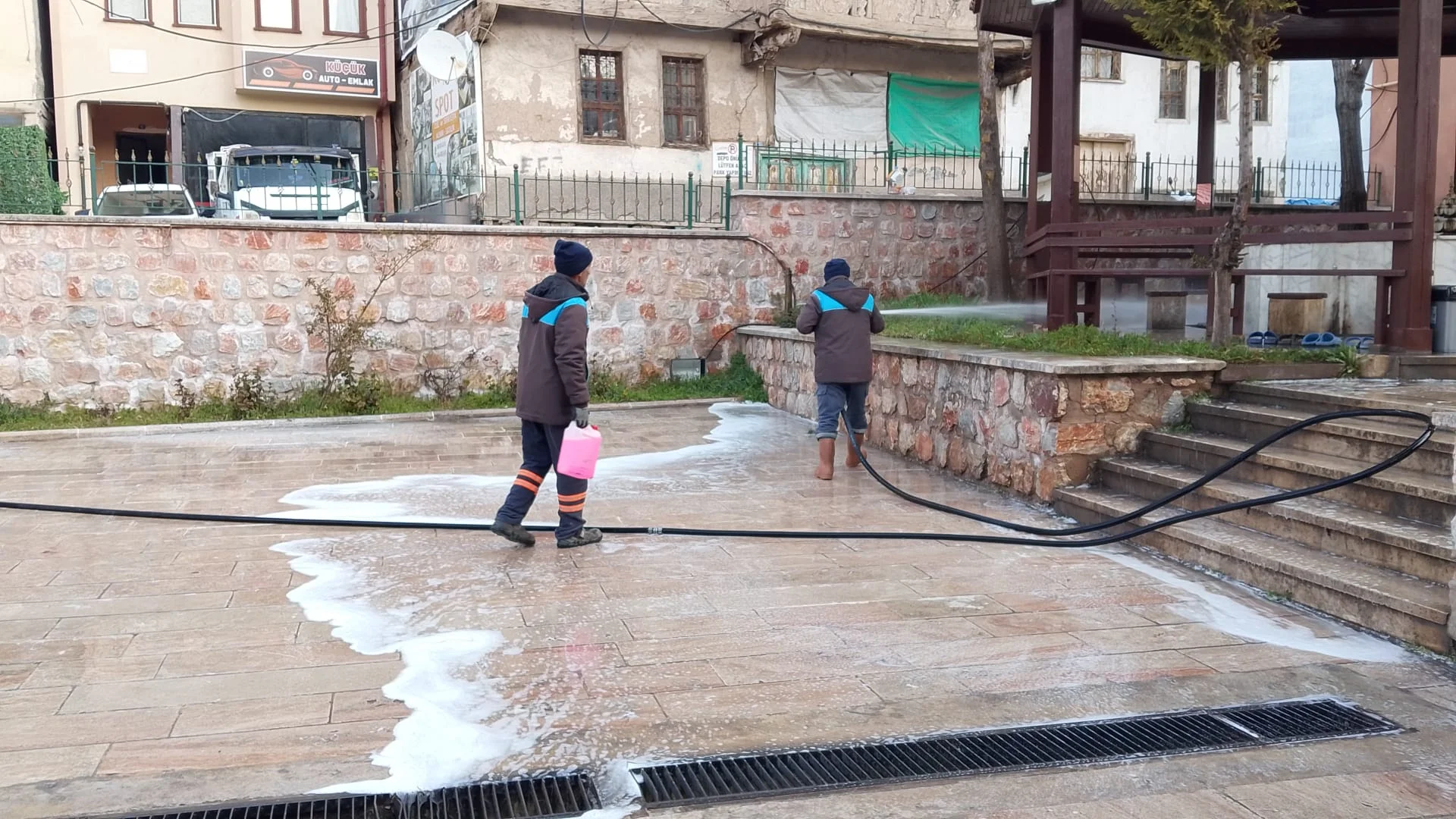 TOKAT BELEDİYESİ’NDEN BAYRAM ÖNCESİ CAMİLERDE KAPSAMLI TEMİZLİK - Görsel 6
