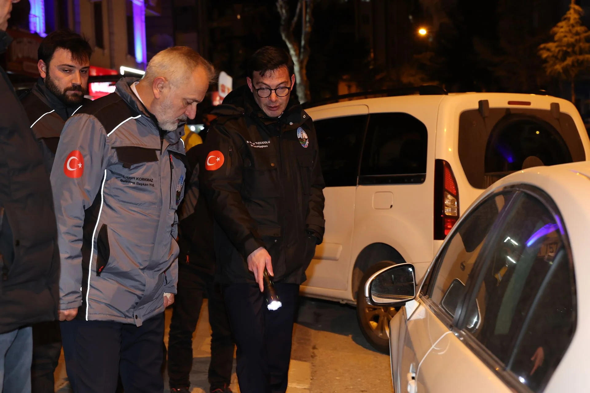 BAŞKAN YAZICIOĞLU’NDAN GECE MESAİSİ: SAHADA YÖNETİM ANLAYIŞI SÜRÜYOR - Görsel 9