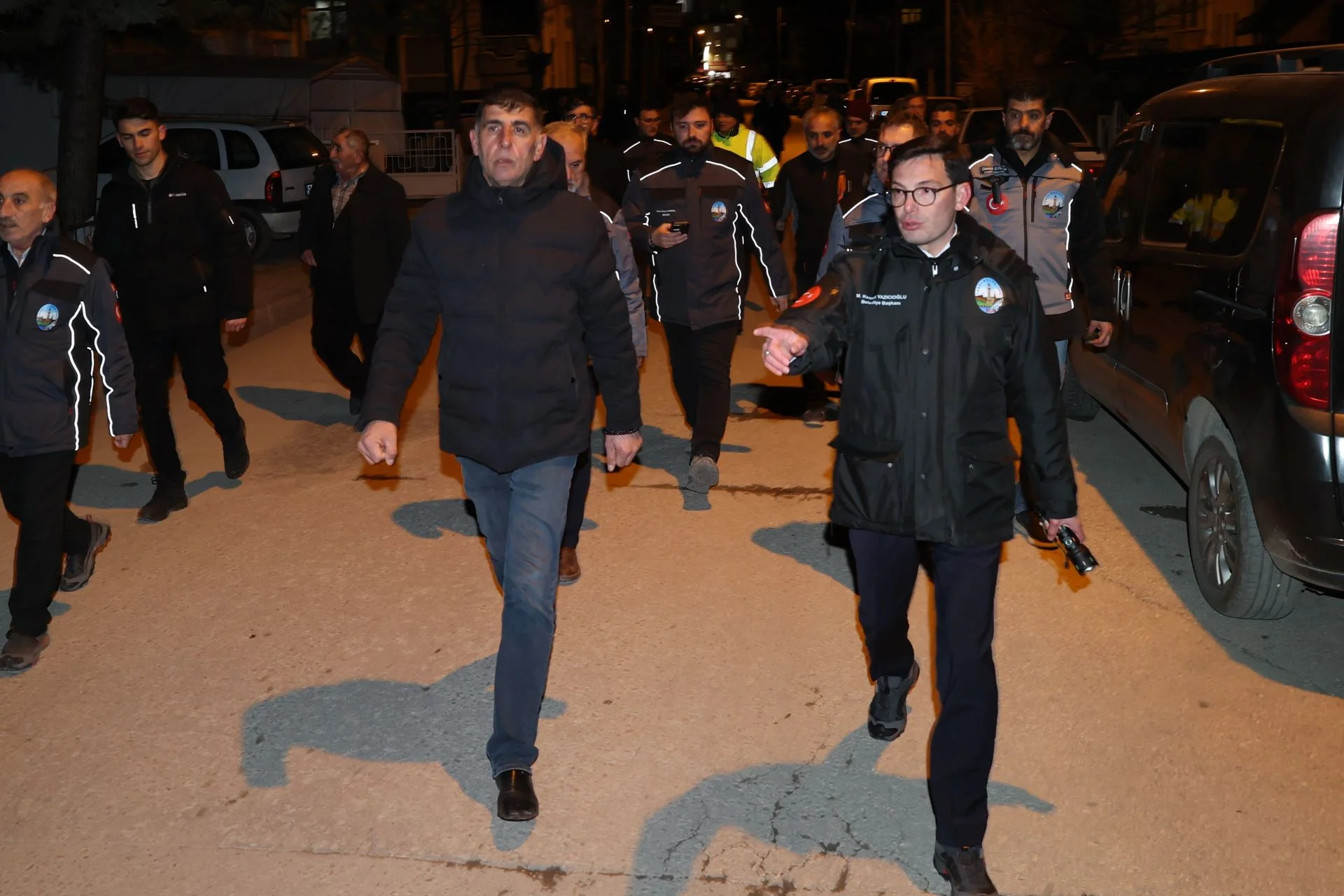 BAŞKAN YAZICIOĞLU’NDAN GECE MESAİSİ: SAHADA YÖNETİM ANLAYIŞI SÜRÜYOR - Görsel 11