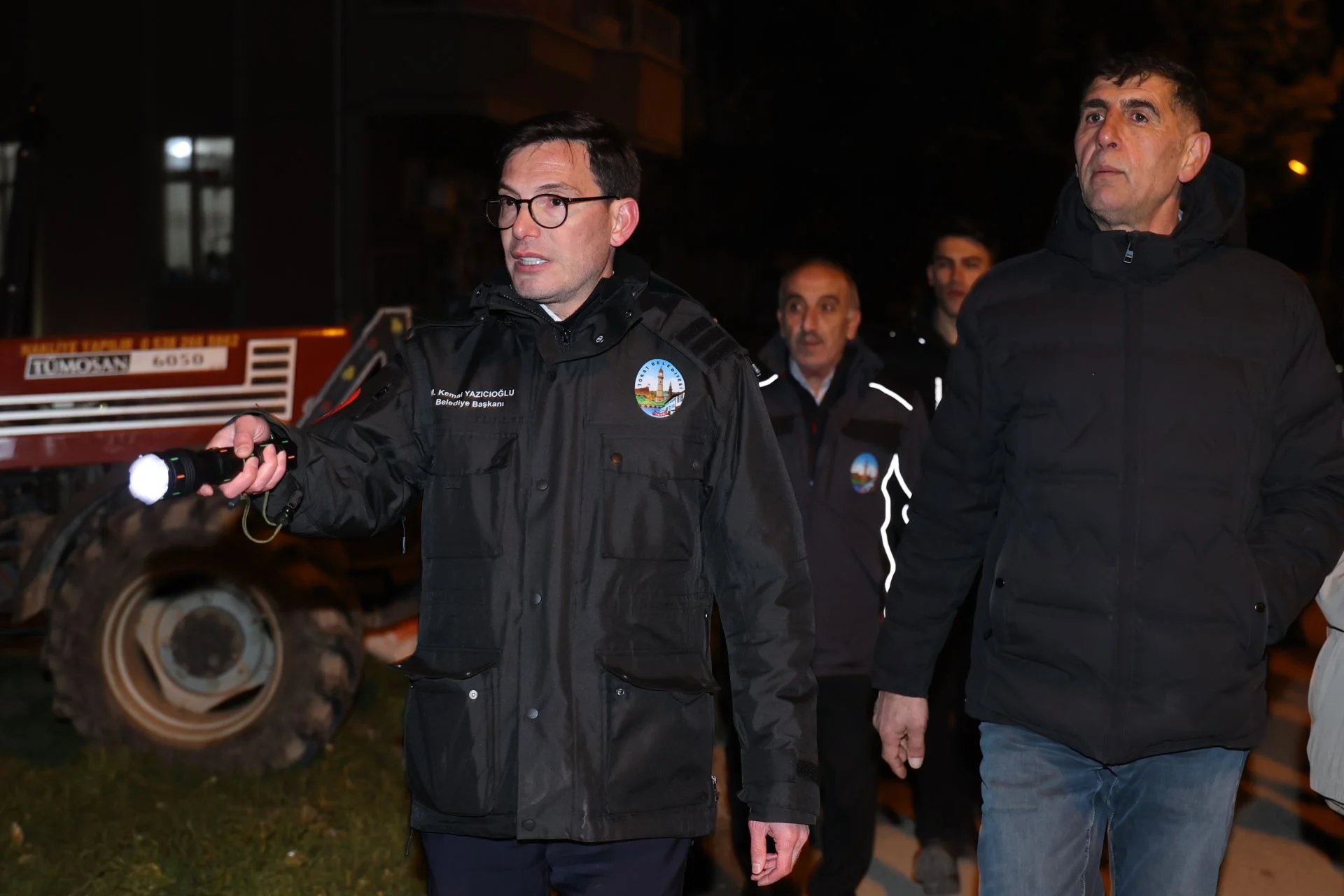 BAŞKAN YAZICIOĞLU’NDAN GECE MESAİSİ: SAHADA YÖNETİM ANLAYIŞI SÜRÜYOR - Görsel 12