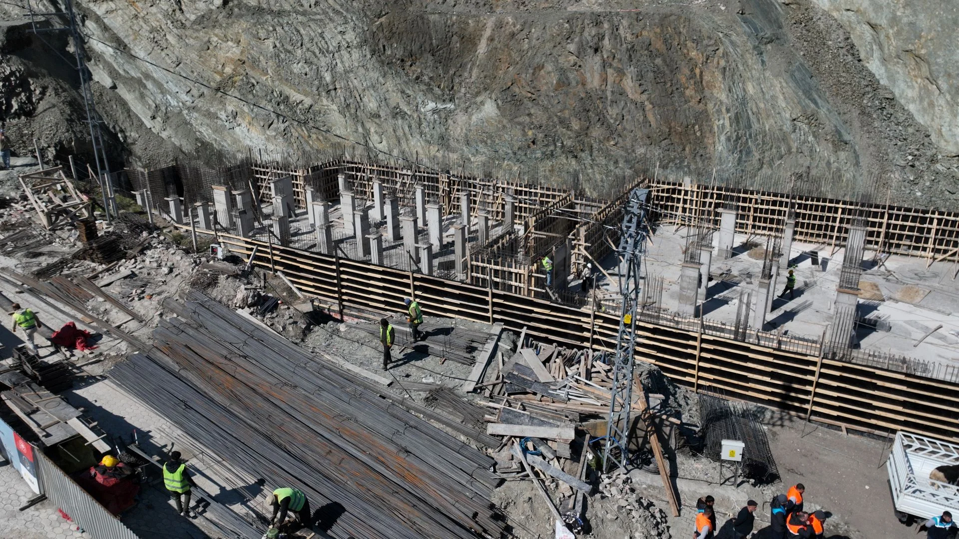 KENTSEL DÖNÜŞÜMDE KARARLI ADIMLAR: KALEDİBİ’NDE İLK ETAP BAŞLADI - Görsel 6