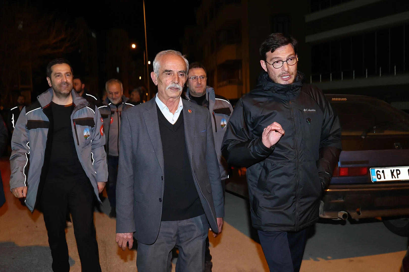 BAŞKAN YAZICIOĞLU DEVEGÖRMEZ MAHALLESİ’NDE TAM KADRO SAHADA - Görsel 1