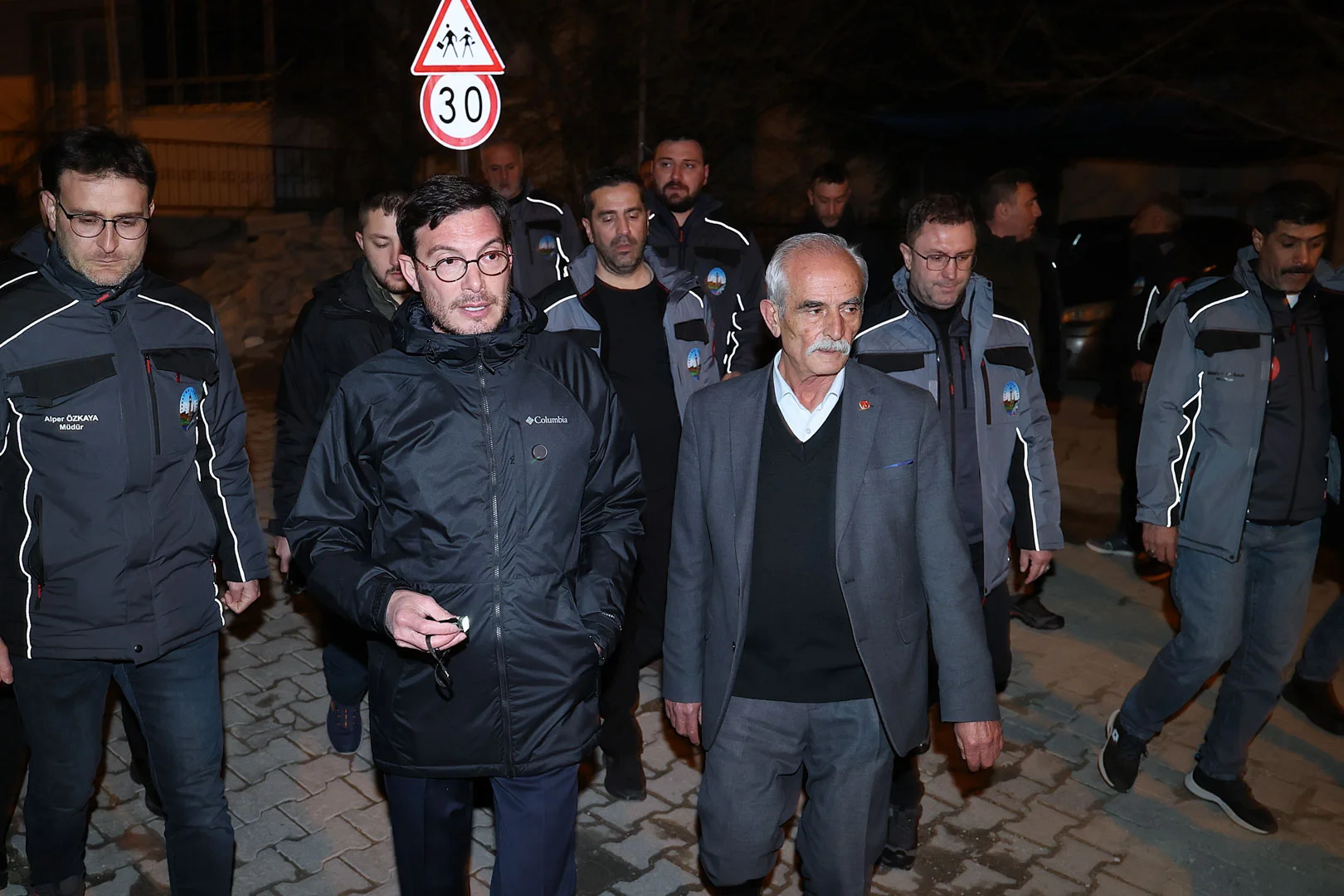 BAŞKAN YAZICIOĞLU DEVEGÖRMEZ MAHALLESİ’NDE TAM KADRO SAHADA - Görsel 8