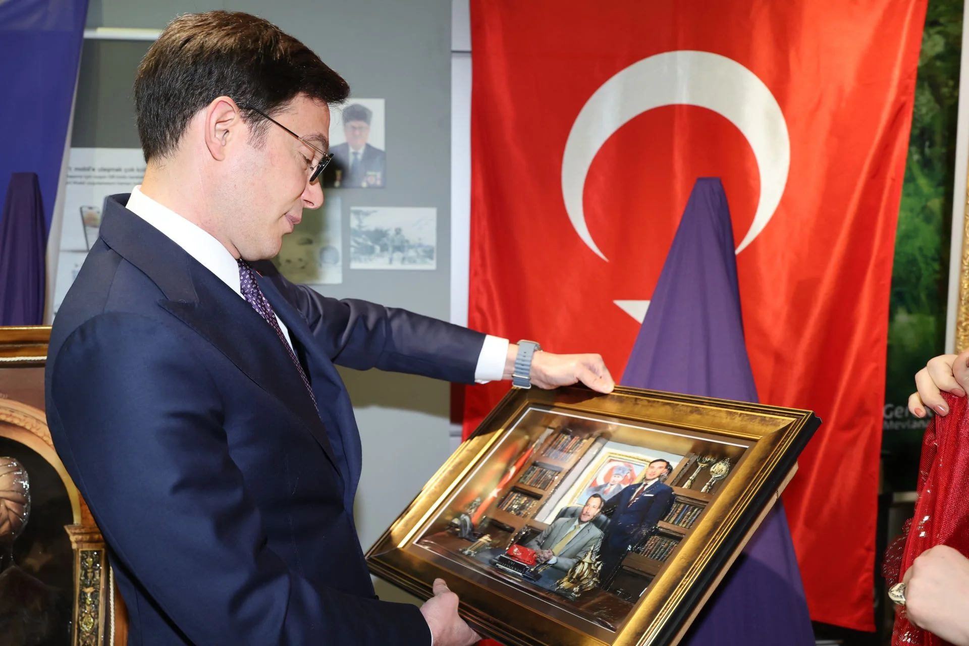 FİLOGRAFİ VE RÖLYEF SERGİSİ AÇILDI - Görsel 12