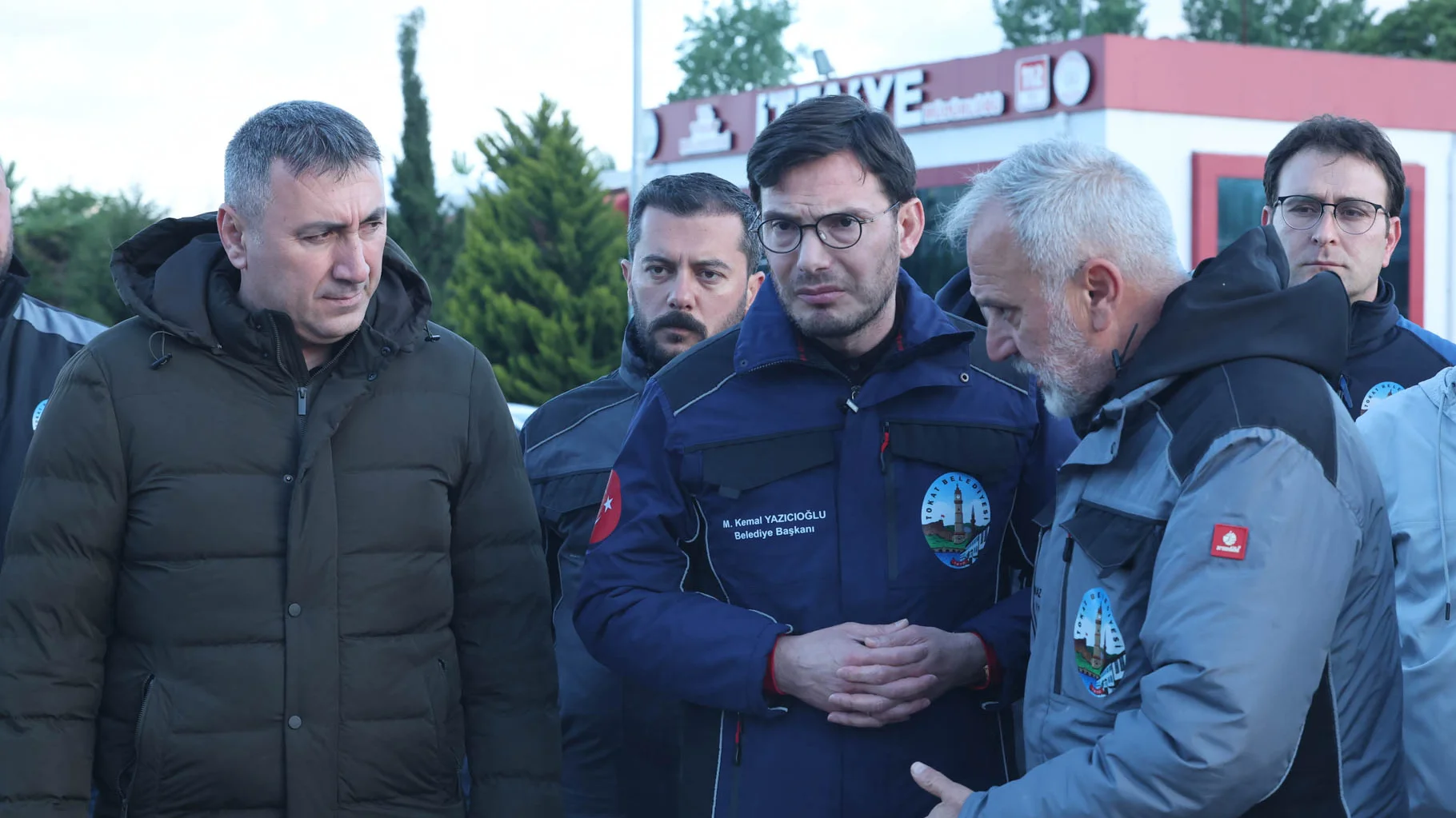 TAŞKIN RİSKİNE KARŞI ÇEDAŞ KÖPRÜSÜNDE YIKIM ÇALIŞMALARI SÜRÜYOR