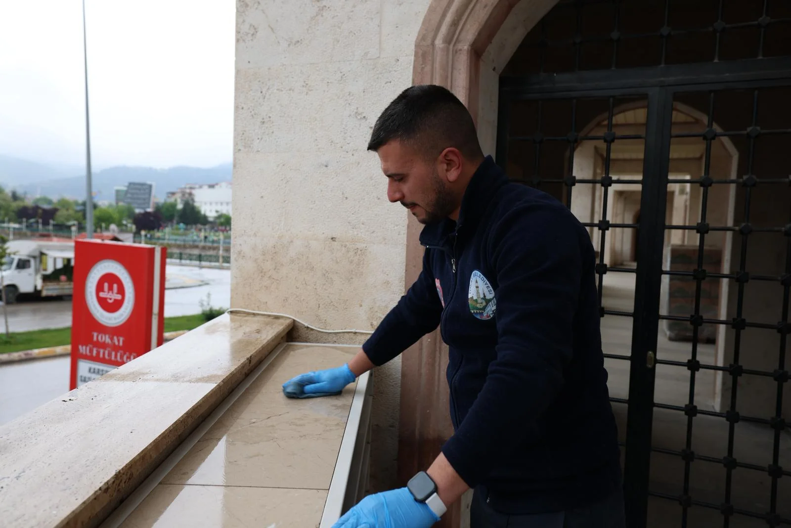 KURBAN BAYRAMI ÖNCESİ CAMİLERDE KAPSAMLI TEMİZLİK - Görsel 1