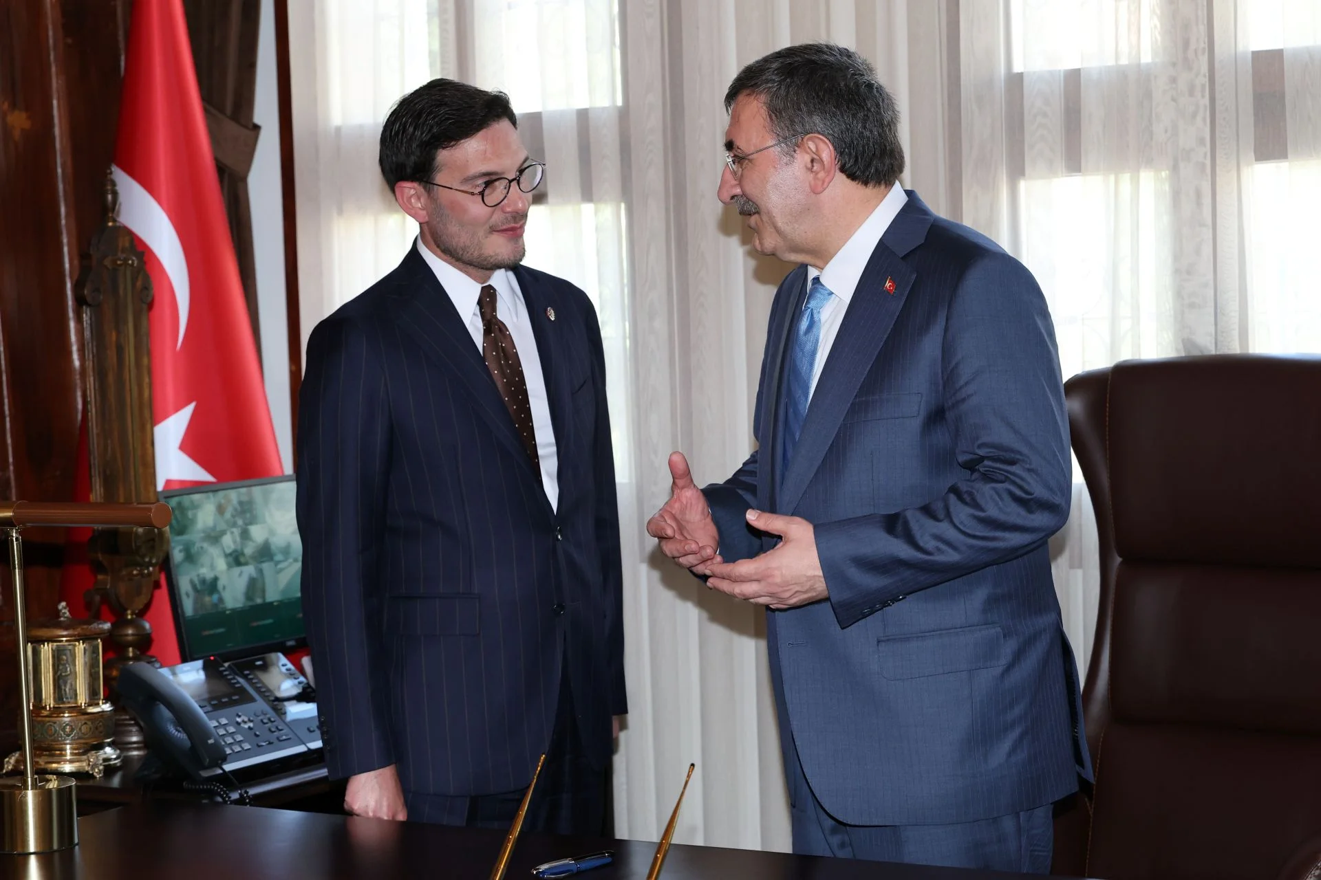 CUMHURBAŞKANI YARDIMCISI CEVDET YILMAZ TOKAT BELEDİYESİ’Nİ ZİYARET ETTİ - Görsel 4