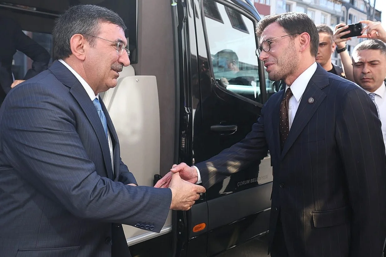 CUMHURBAŞKANI YARDIMCISI CEVDET YILMAZ TOKAT BELEDİYESİ’Nİ ZİYARET ETTİ - Görsel 7