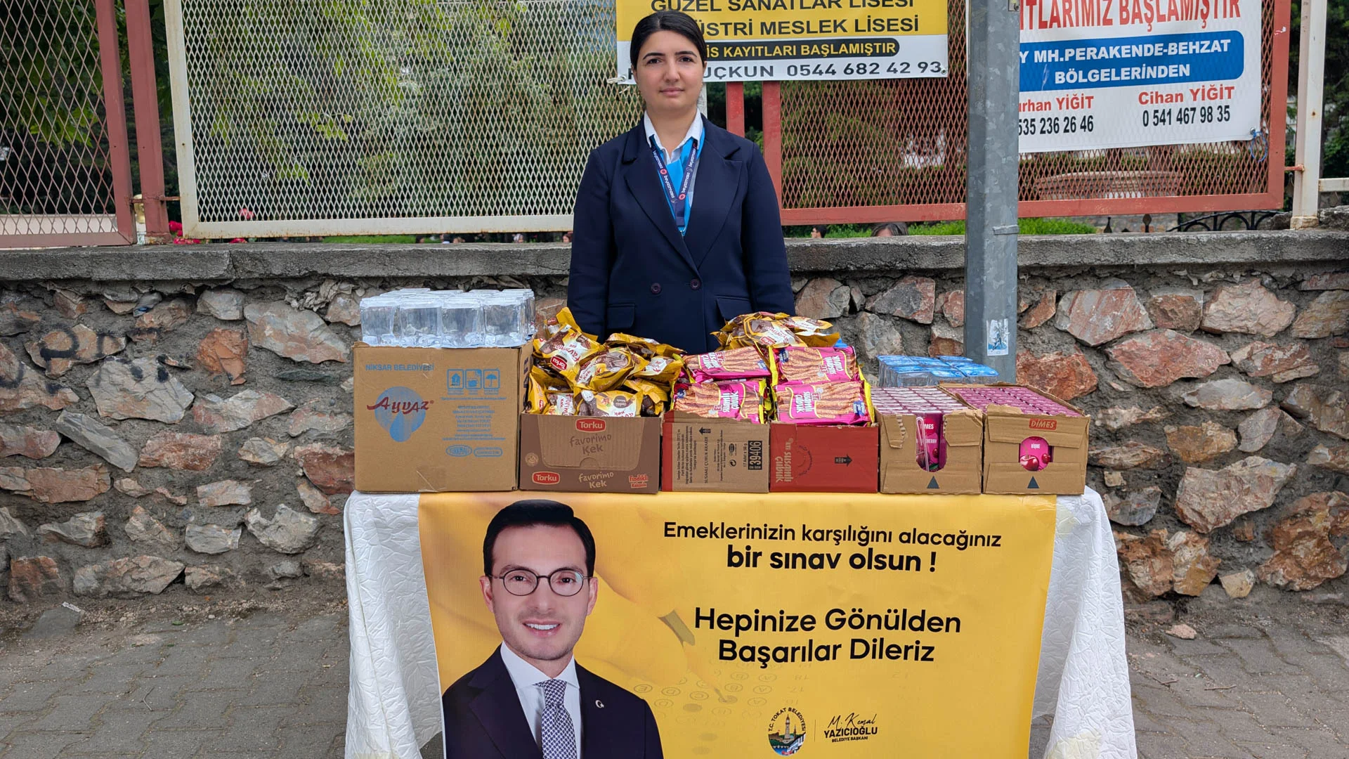 TOKAT BELEDİYESİ YKS MARATONUNDA GENÇLERİ VE AİLELERİNİ YALNIZ BIRAKMADI - Görsel 15