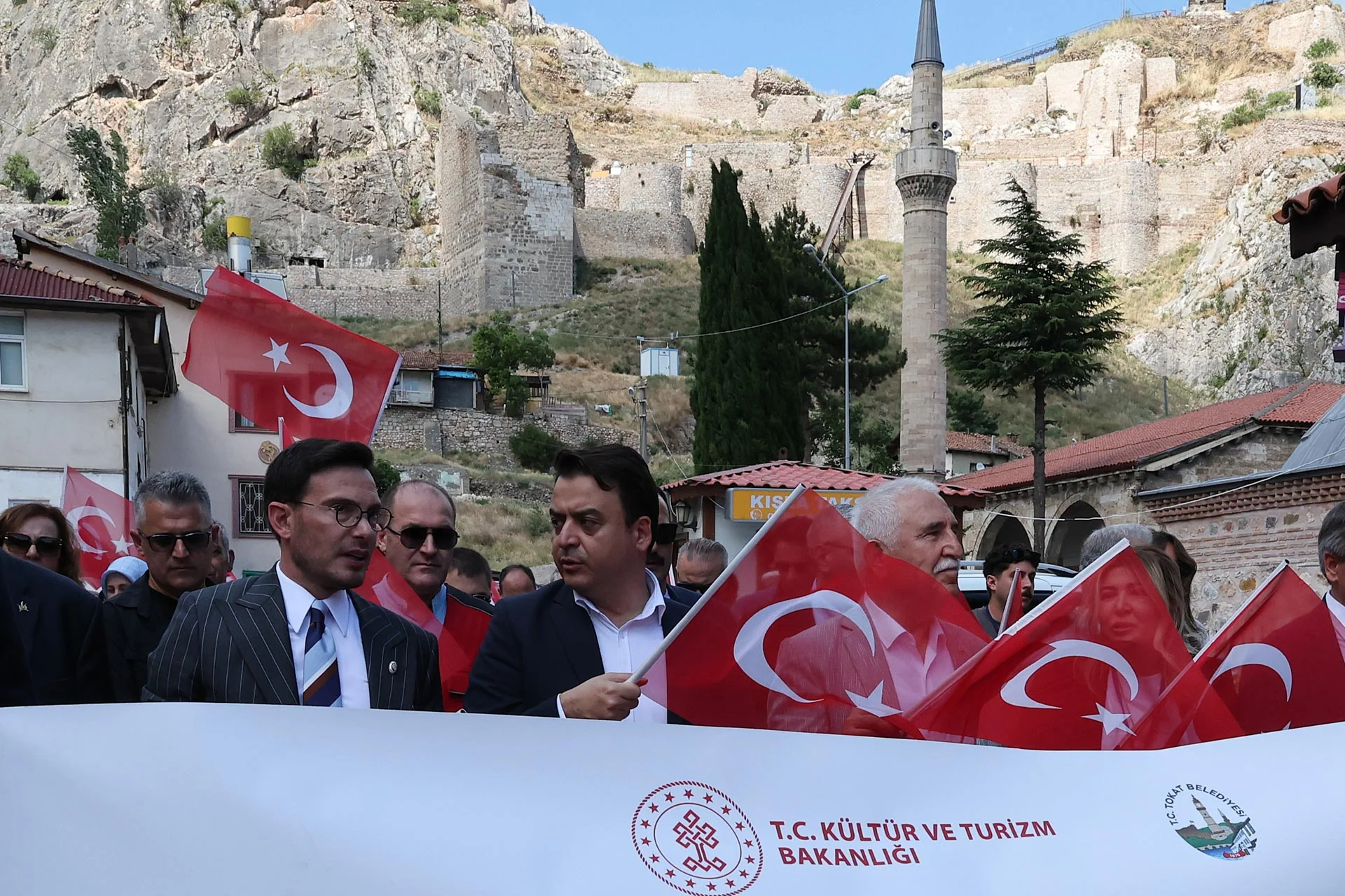 TOKAT YAŞAYAN MİRAS ŞÖLENİ TÜM COŞKUSUYLA BAŞLADI - Görsel 4