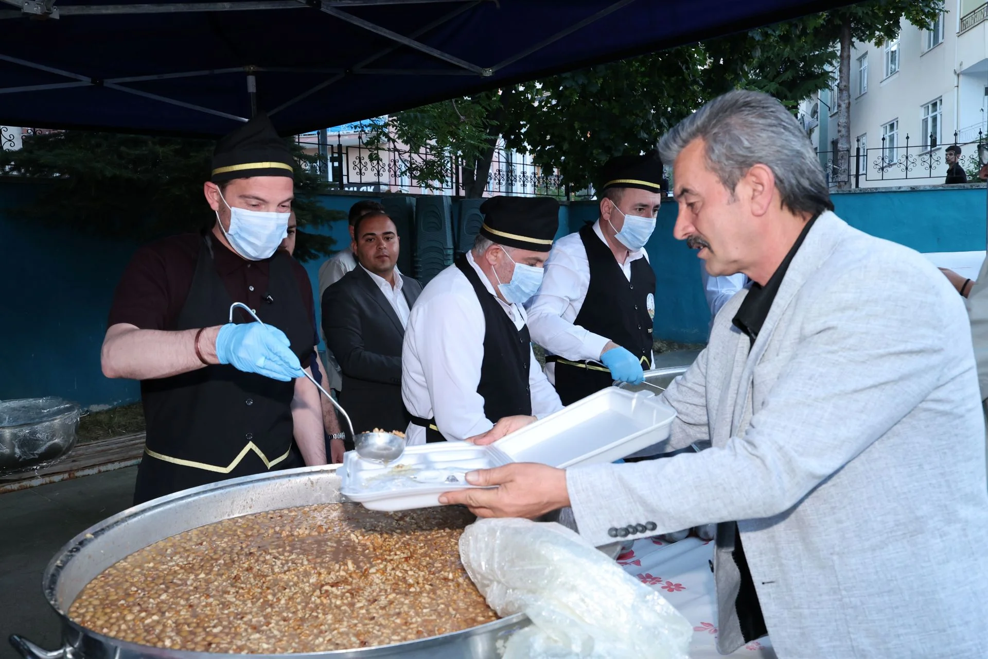 MUHARREM AYI İFTAR SOFRALARI DUALARLA TAMAMLANDI - Görsel 6