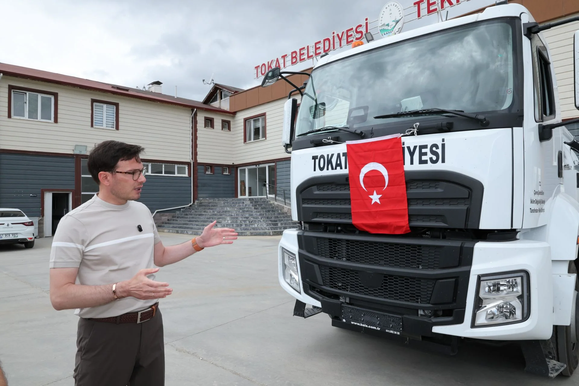 TOKAT BELEDİYESİ ARAÇ FİLOSUNU GÜÇLENDİRİYOR - Görsel 3