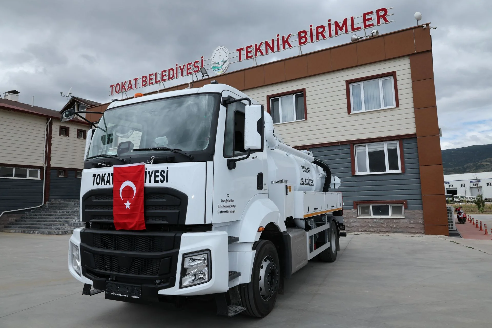 TOKAT BELEDİYESİ ARAÇ FİLOSUNU GÜÇLENDİRİYOR - Görsel 4
