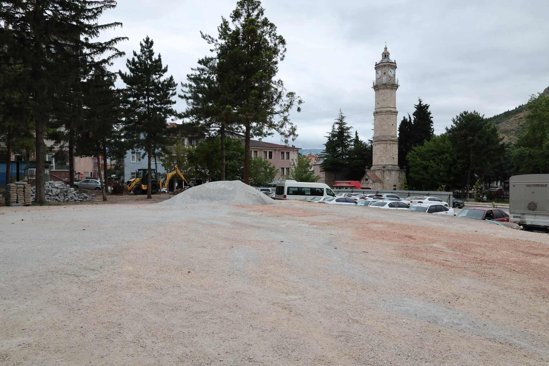 BÜLBÜLLÜK MAĞARASI TURİZME KAZANDIRILIYOR, ESKİ KIZ MESLEK LİSESİ ALANI YENİ YAŞAM MERKEZİ OLUYOR - Görsel 2