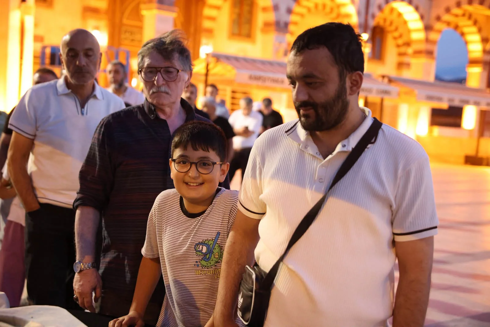 TOKAT BELEDİYESİ'NDEN 15 TEMMUZ ŞEHİTLERİ İÇİN 10 BİN KİŞİLİK HELVA İKRAMI - Görsel 2