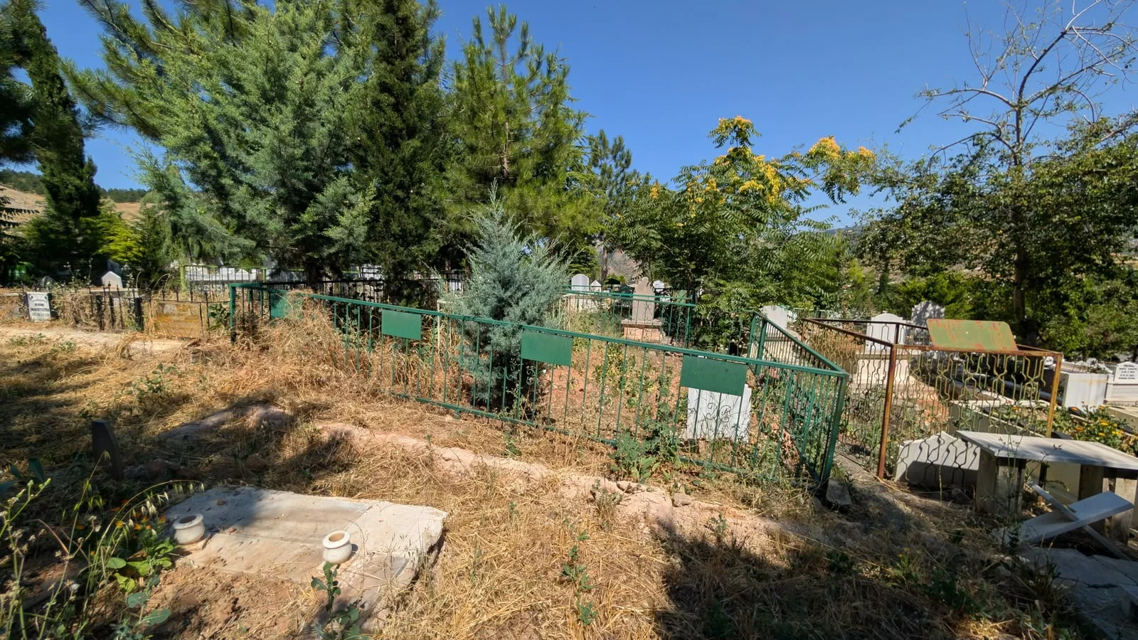 TOKAT BELEDİYESİ'NDEN MEZARLIKLARDA DÜZENLEME ÇAĞRISI - Görsel 7