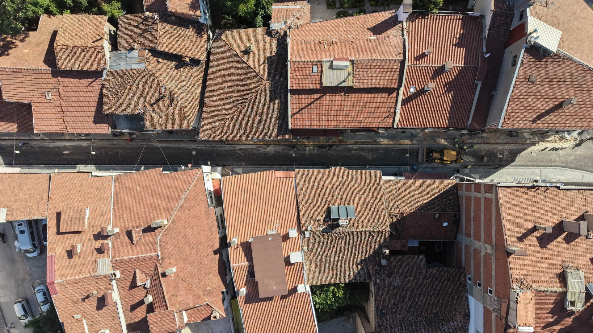 BAŞKAN YAZICIOĞLU ESNAFA VE VATANDAŞA SORDU, SOKAĞIN KADERİNİ ORTAK AKIL BELİRLEDİ - Görsel 8