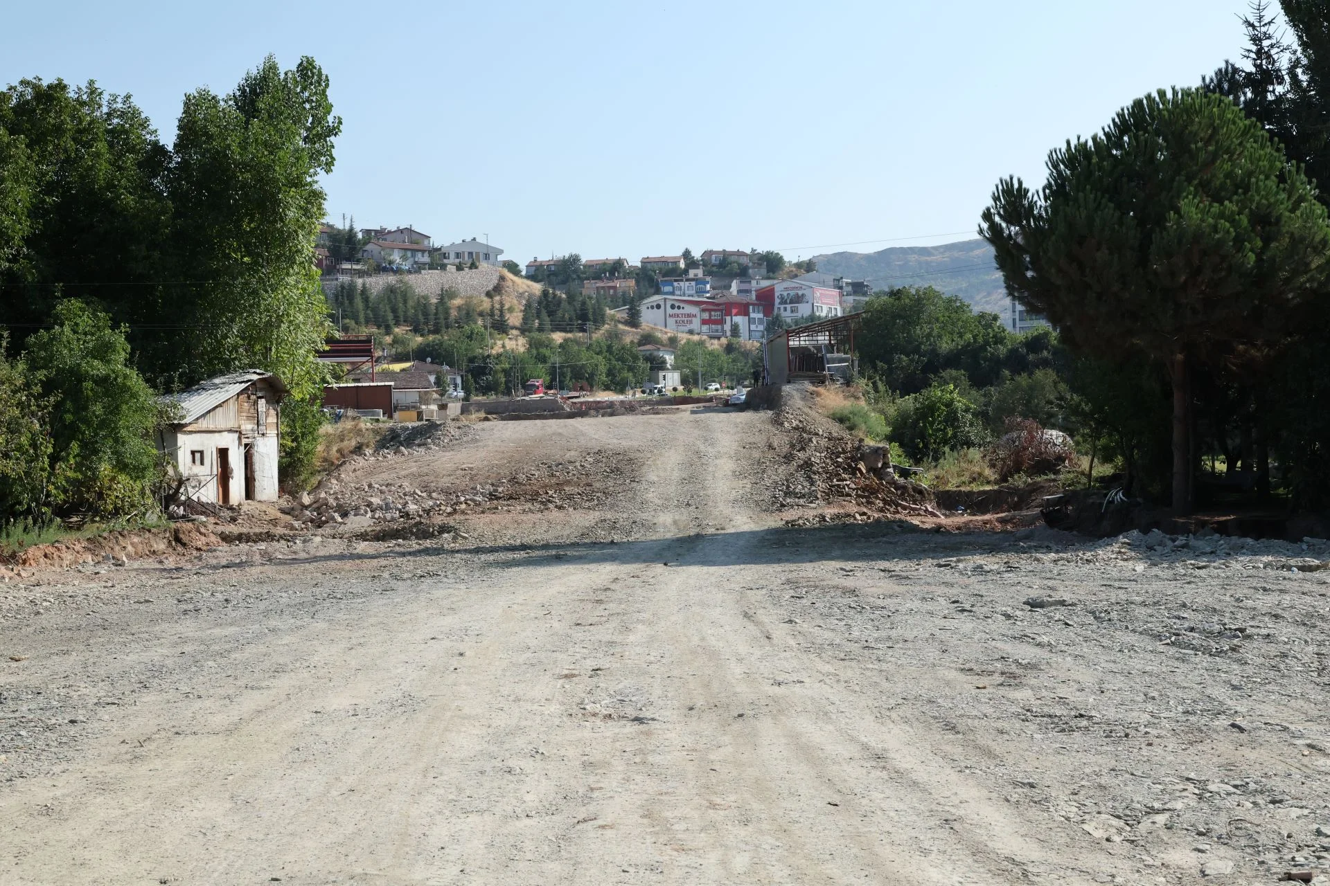 TOKAT'IN İKİ YAKASINI BİRBİRİNE BAĞLAYACAK YENİ ULAŞIM GÜZERGÂHINDA SONA GELİNDİ - Görsel 2