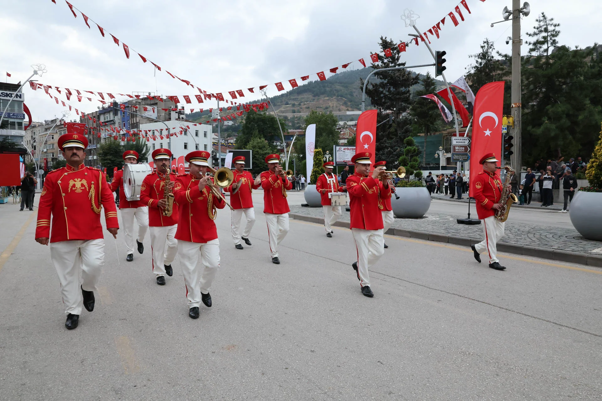 30 AĞUSTOS ZAFER BAYRAMI TOKAT’TA COŞKUYLA KUTLANDI - Görsel 14
